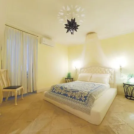 Casa Bormioli - Maison De Charme ベッド・アンド・ブレックファスト プロチーダ