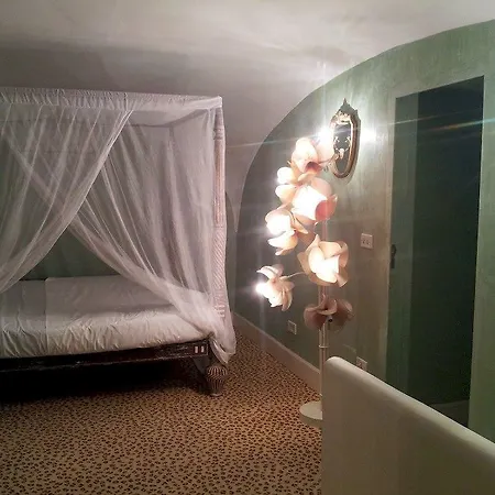 Casa Bormioli - Maison De Charme Bed & Breakfast 4*